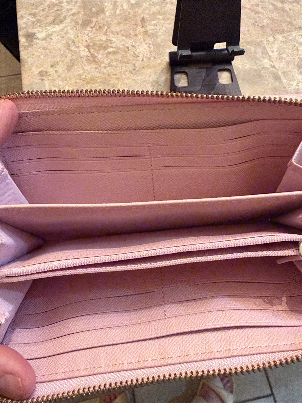 Coach Madison Pink Ruched Leather Zip Around Wallet with Gold Logo EUC - Picture 6 of 16